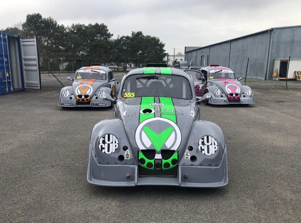 covering-vehicule-voitures-trois